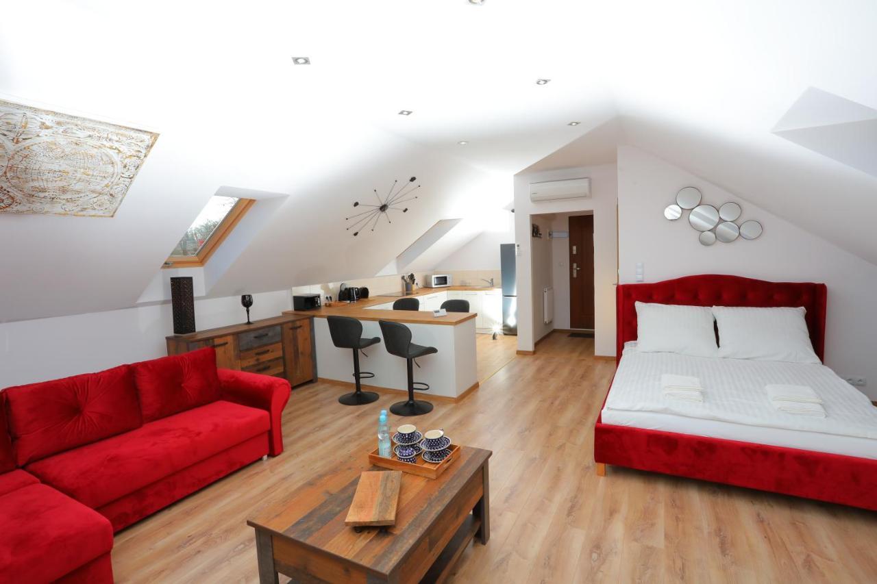 Apartament Ksiazecy Klimatyzacja Żagań Esterno foto
